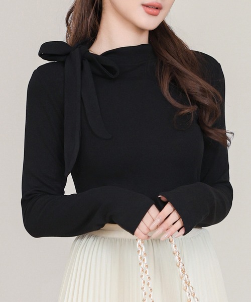 Anely(アネリー)の「オフネック リボン リブ 長袖 カット トップス(Tシャツ/カットソー・レディース・ブラック/グレー・FREE)」の1枚目の写真