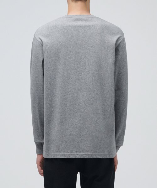 MUSINSA STANDARD（ムシンサスタンダード）の「クルーネック長袖Tシャツ[メランジグレー]（Tシャツ/カットソー・メンズ・その他・XXX-LARGE/SMALL/MEDIUM/LARGE/X-LARGE/XX-LARGE）」の2枚目の写真