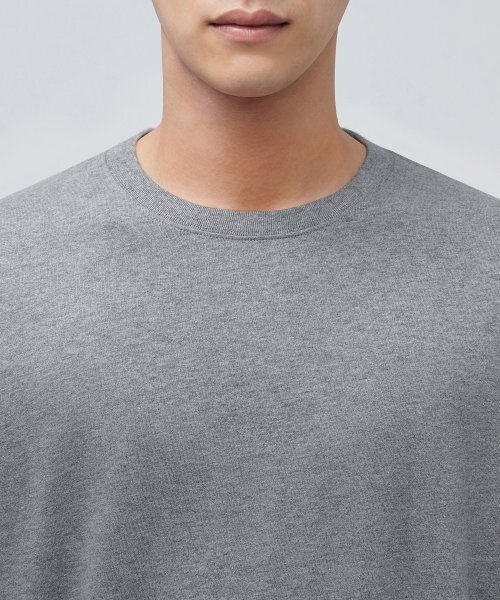 MUSINSA STANDARD（ムシンサスタンダード）の「クルーネック長袖Tシャツ[メランジグレー]（Tシャツ/カットソー・メンズ・その他・XXX-LARGE/SMALL/MEDIUM/LARGE/X-LARGE/XX-LARGE）」の3枚目の写真