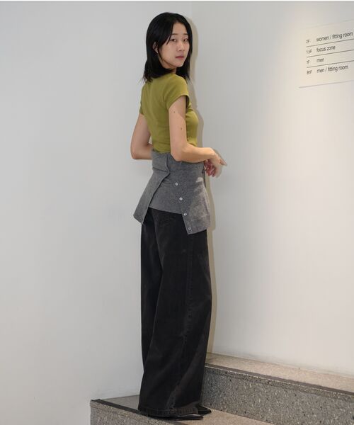 MUSINSA STANDARD WOMAN（ムシンサスタンダードウーマン）の「ウィメンズワイドトラペーズデニムパンツ[ウォッシュドブラック]（デニムパンツ・レディース・その他・30/24/25/26/27/28/29）」の8枚目の写真