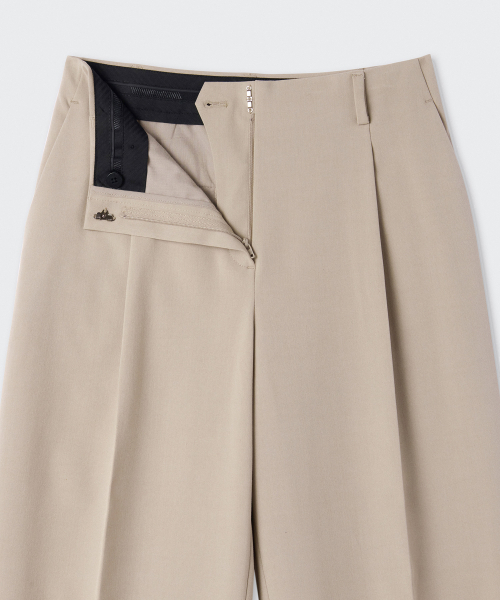 MUSINSA STANDARD WOMAN（ムシンサスタンダードウーマン）の「ウィメンズウエストバンドレスワイドスラックス[ウォームサンド]（スラックス・レディース・その他・30/24/25/26/27/28/29）」の5枚目の写真