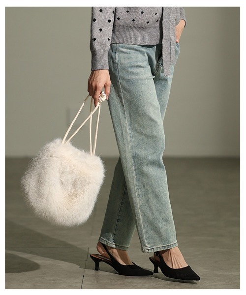 Sawa a la mode(サワアラモード)の「フェイクファー巾着ハンドバッグ(ハンドバッグ・レディース・ホワイト系その他/ベージュ・FREE)」の16枚目の写真