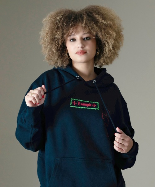 EXAMPLE（エグザンプル）の「EXAMPLE THE TEN CODE NO.FIVE HOODIE（パーカー・メンズ・ブラック/ネイビー/グレー・L/M/XXL/XL）」の3枚目の写真