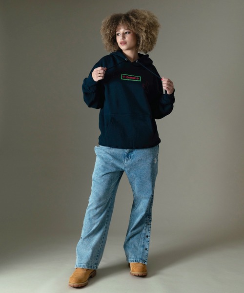 EXAMPLE（エグザンプル）の「EXAMPLE THE TEN CODE NO.FIVE HOODIE（パーカー・メンズ・ブラック/ネイビー/グレー・L/M/XXL/XL）」の4枚目の写真