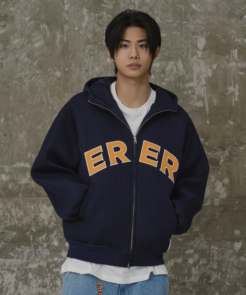 ERER（エルエル）の「[UN] Mesh Applique Hoodie Zip-Up Navy（パーカー・レディース・ネイビー・1/2/3）」の5枚目の写真