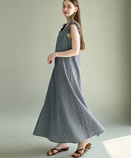 SLOWLOLLI（スローローリ）の「Stripe ruffle dress - Navy（ワンピース・レディース・ネイビー・FREE）」の5枚目の写真