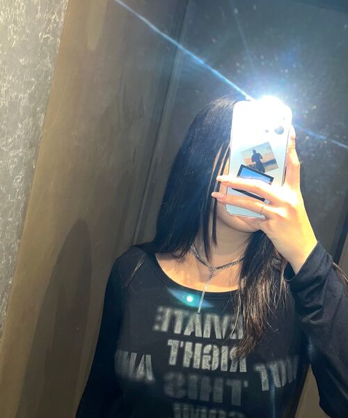 5OML(オーオーエムエル)の「ブラー レタリング ルーズフィット ロングスリーブ (ブラック)(Tシャツ/カットソー・レディース・ブラック・FREE)」の4枚目の写真