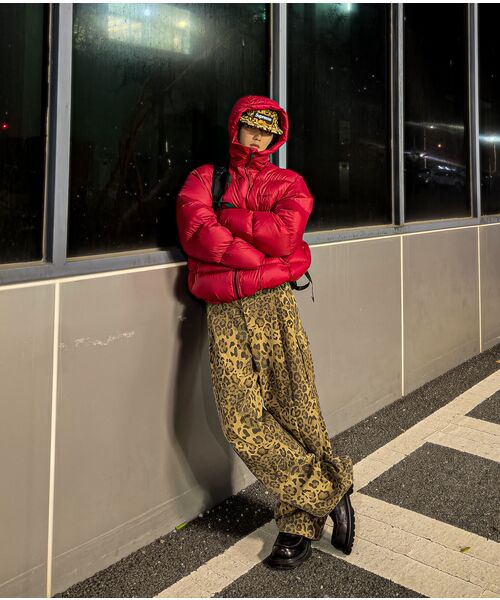 QT8 GARMENTS(キューティーエイトガーメント)の「RG Duck Down Heavyweight Hoodie Jacket (Red)(ダウンジャケット/コート・レディース・その他・MEDIUM/LARGE/X-LARGE)」の9枚目の写真
