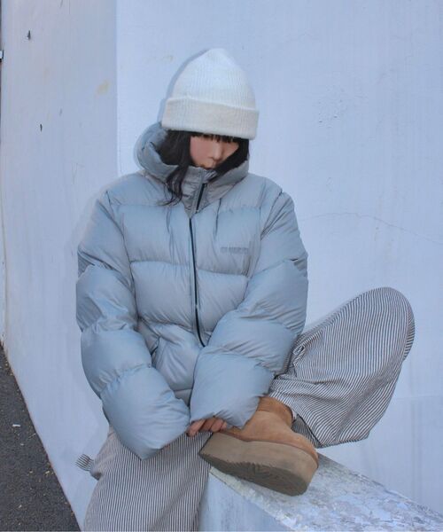 QT8 GARMENTS(キューティーエイトガーメント)の「RG Duck Down Heavyweight Hoodie Jacket (Red)(ダウンジャケット/コート・レディース・その他・MEDIUM/LARGE/X-LARGE)」の3枚目の写真