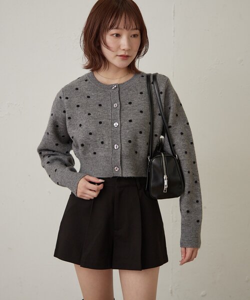 mline（エムライン）の「[mline]タックショートパンツ（その他パンツ・レディース・ブラック/グレー・1/2）」の8枚目の写真