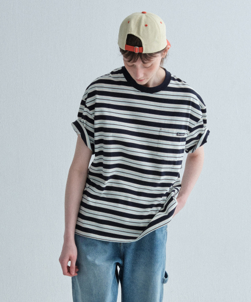 COVERNAT(カバーナット)の「マルチストライプTシャツ Dark Navy(Tシャツ/カットソー・レディース・その他・LARGE/X-LARGE/XX-LARGE/X-SMALL/SMALL/MEDIUM)」の4枚目の写真
