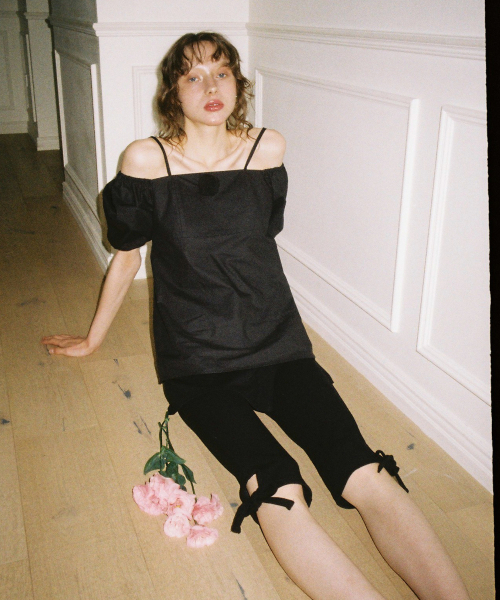 SALON DE YOHN（サロンドヨーン）の「Ribbon Mid-length Skirt Pants_ Black（その他パンツ・レディース・その他・MEDIUM/SMALL）」の2枚目の写真