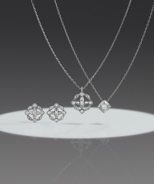 VENDOME AOYAMA（ヴァンドーム青山）の「[プラチナ・ウーマン] ダイヤモンド ピアス（ピアス（両耳用）・レディース・プラチナム・ONE SIZE）」の2枚目の写真
