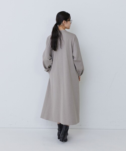 conges payes ADIEU TRISTESSE(コンジェ ペイエ アデュートリステス)の「フロントタックカットソーワンピース(ワンピース・レディース・ベージュ系その他/グレー系その他・FREE)」の13枚目の写真