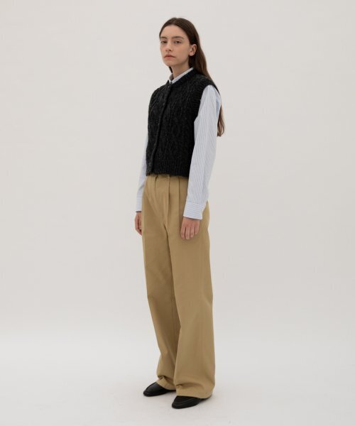 LEVAR(レバー)の「Relaxed Cotton Pants - Beige(その他パンツ・レディース・ベージュ・MEDIUM/SMALL)」の3枚目の写真
