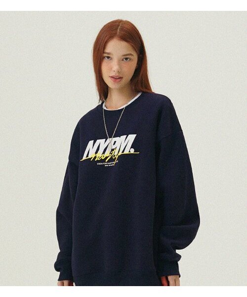 NP STUDIO(エヌピースタジオ)の「レタリングロゴスウェットシャツネイビー(スウェット・レディース・その他・LARGE/MEDIUM)」の1枚目の写真