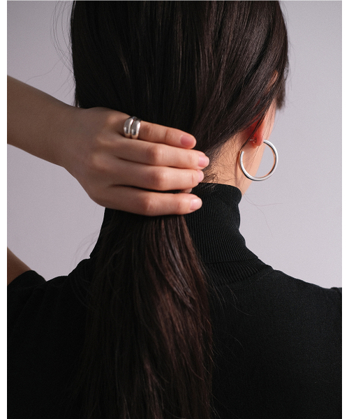ANOTHERLAYER（アナザーレイヤー）の「Callie Hoop Earring - Gold (silver925)（ピアス（両耳用）・レディース・その他・FREE）」の3枚目の写真
