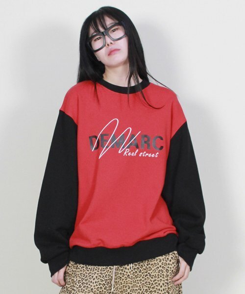 DEMARC（ドゥマーク）の「ロゴグラフィックカラーミックススウェットレッド（スウェット・レディース・その他・MEDIUM/LARGE）」の7枚目の写真