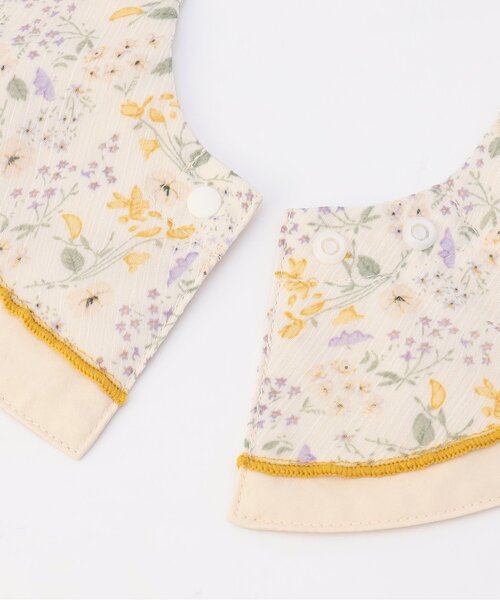 Ampersand（アンパサンド）の「花柄シフォンスカーフスタイ（スタイ/よだれかけ・キッズ・イエロー/ピンク・90）」の7枚目の写真