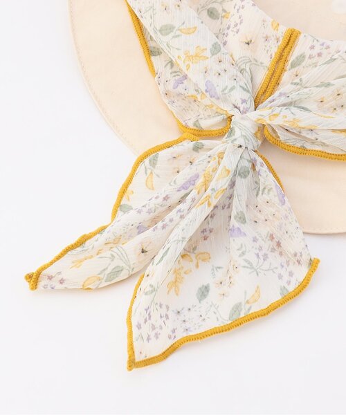 Ampersand（アンパサンド）の「花柄シフォンスカーフスタイ（スタイ/よだれかけ・キッズ・イエロー/ピンク・90）」の8枚目の写真