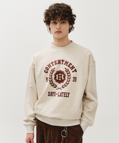 ECORR(エコル)の「ローレルロゴスウェットシャツ_オートミール(スウェット・レディース・その他・1(M)/2(L)/3(XL))」の4枚目の写真