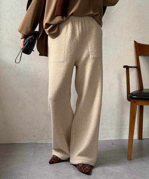 DouDou(ドゥドゥ)の「ボアパンツ(その他パンツ・レディース・オフホワイト/ライトグレー・FREE)」の3枚目の写真