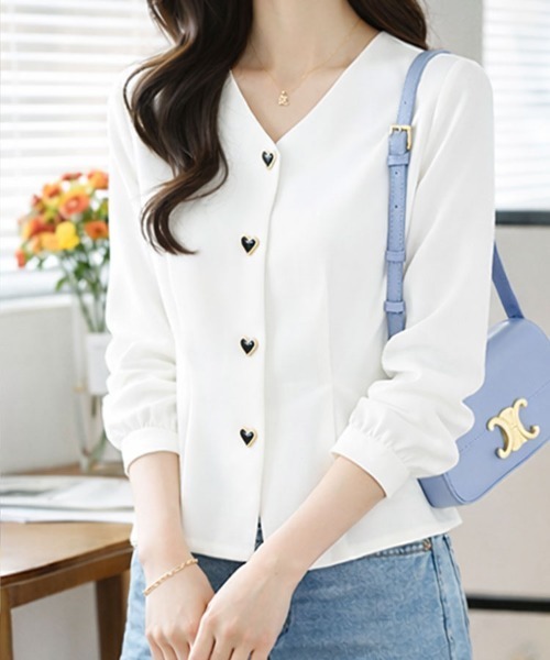 SallyLunn(サリーラン)の「ハートボタンペプラムブラウス(シャツ/ブラウス・レディース・ホワイト/スミクロ・MEDIUM/LARGE)」の3枚目の写真