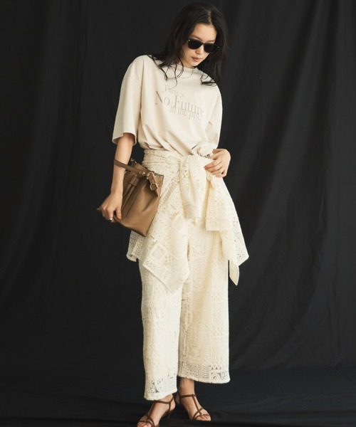 Doux archives(ドゥアルシーヴ)の「【26SS先行予約】半端袖ロゴTシャツ(Tシャツ/カットソー・レディース・チャコールグレー/オフホワイト/ベージュ・FREE)」の17枚目の写真