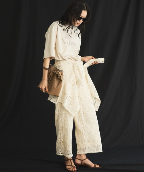 Doux archives(ドゥアルシーヴ)の「【26SS先行予約】半端袖ロゴTシャツ(Tシャツ/カットソー・レディース・チャコールグレー/オフホワイト/ベージュ・FREE)」の18枚目の写真