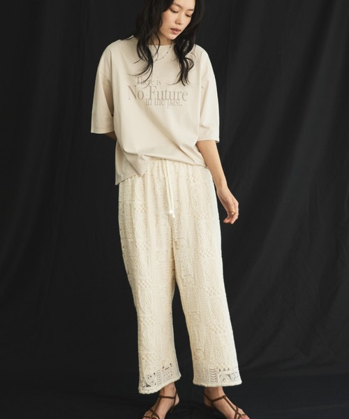 Doux archives(ドゥアルシーヴ)の「【26SS先行予約】半端袖ロゴTシャツ(Tシャツ/カットソー・レディース・チャコールグレー/オフホワイト/ベージュ・FREE)」の20枚目の写真