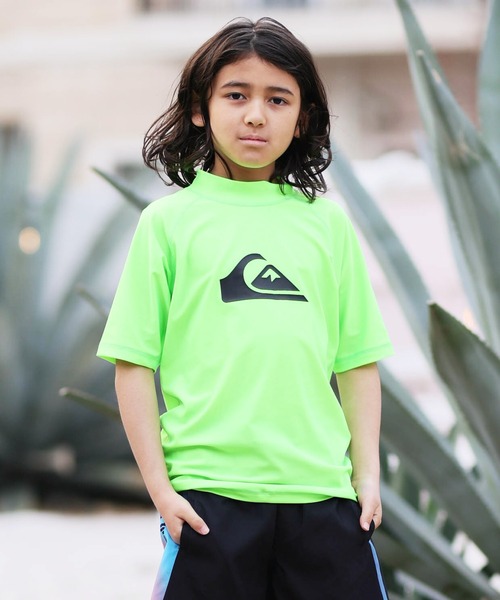 Quiksilver（クイックシルバー）の「QUIKSILVER/クイックシルバー QUIKSILVER キッズ ALL TIME SR YOUTH ラッシュガード 【2026年春夏モデル】 KLY261003（ラッシュガード・キッズ・ブラック/ライトグリーン/ホワイト×ブラック・120cm/130cm/140cm/150cm/160cm）」の3枚目の写真