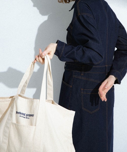 URBAN RESEARCH Sonny Label（アーバンリサーチサニーレーベル）の「WEEKEND GETAWAY TOTEBAG（トートバッグ・レディース・ブラウン/ネイビー/オフホワイト・ONE）」の5枚目の写真