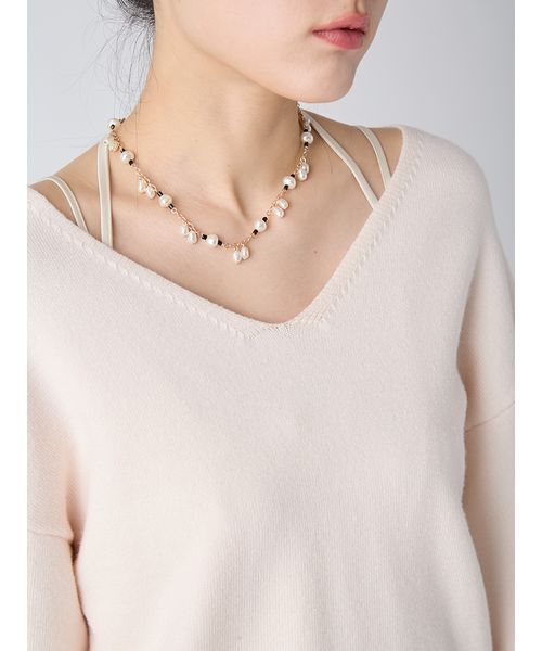 LILY BROWN(リリーブラウン)の「カシミヤブレンドニットセットサテンミニワンピース(ワンピース・レディース・アイボリー/グレー/チャコールグレー/ピンク・F)」の14枚目の写真