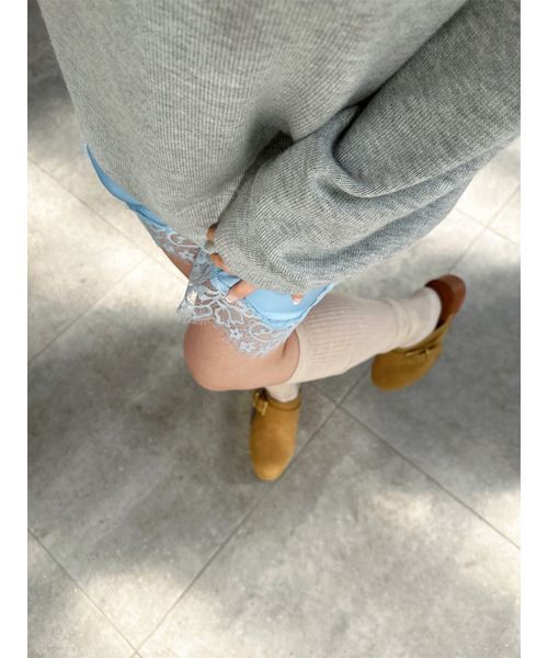 LILY BROWN(リリーブラウン)の「カシミヤブレンドニットセットサテンミニワンピース(ワンピース・レディース・アイボリー/グレー/チャコールグレー/ピンク・F)」の22枚目の写真