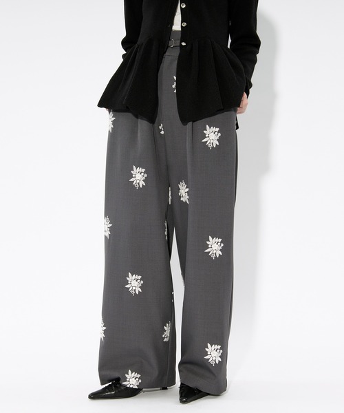 Embroidery straight pants ハイウエスト刺繍パンツ【ベルト付