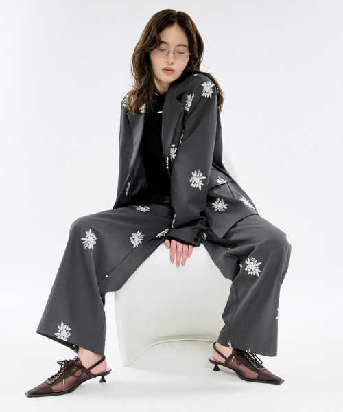 Ezick(エジック)の「Embroidery straight pants ハイウエスト刺繍パンツ【ベルト付】(スラックス・レディース・ブラック/グレー・FREE)」の15枚目の写真