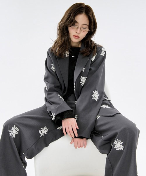 Ezick(エジック)の「Embroidery straight pants ハイウエスト刺繍パンツ【ベルト付】(スラックス・レディース・ブラック/グレー・FREE)」の14枚目の写真