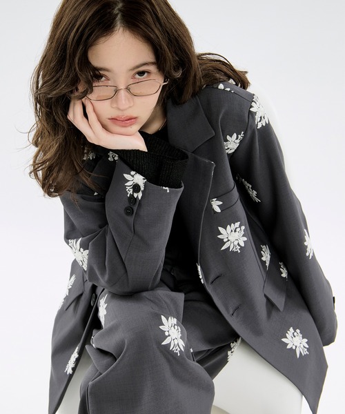 Ezick(エジック)の「Embroidery straight pants ハイウエスト刺繍パンツ【ベルト付】(スラックス・レディース・ブラック/グレー・FREE)」の9枚目の写真