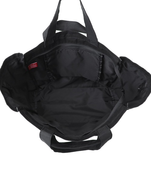 Manhattan Portage（マンハッタンポーテージ）の「THOMAS PAINE TOTE BAG COMBED COTTON GABARDINE DPL（トートバッグ・レディース・ブラック・LARGE）」の6枚目の写真