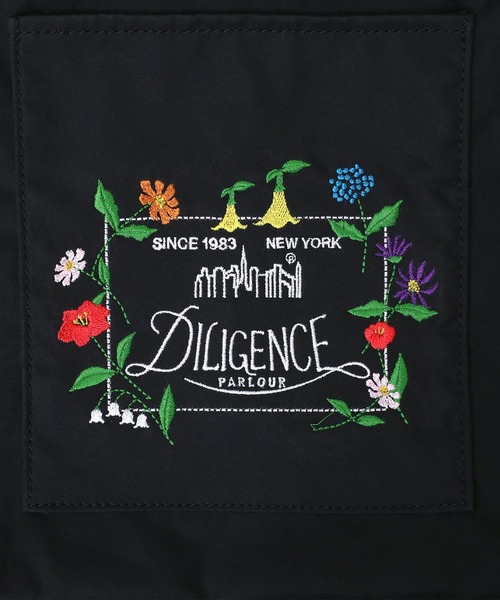 Manhattan Portage（マンハッタンポーテージ）の「THOMAS PAINE TOTE BAG COMBED COTTON GABARDINE DPL（トートバッグ・レディース・ブラック・LARGE）」の12枚目の写真