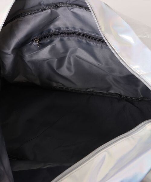 VIBGYOR(ヴィブジョー)の「oshipic/推し活 オーロラ 推し色 ウォレット トラベルバッグ S9217(ボストンバッグ・レディース・パープル/グリーン/ホワイト/ブルー/ブラック/イエロー・FREE)」の15枚目の写真