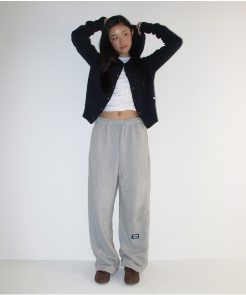 RONRON(ロンロン)の「DOT CLEF R APPLIQUE SWEAT JOGGER PANTS GREY(スウェットパンツ・レディース・その他・FREE)」の5枚目の写真