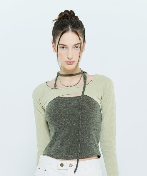 LARTIGENT(ラーティゼン)の「L6 CUTOUT RAGLAN TOP(KHAKI)(Tシャツ/カットソー・レディース・その他・FREE)」の2枚目の写真