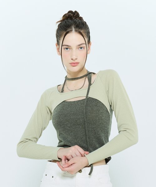 LARTIGENT(ラーティゼン)の「L6 CUTOUT RAGLAN TOP(KHAKI)(Tシャツ/カットソー・レディース・その他・FREE)」の3枚目の写真