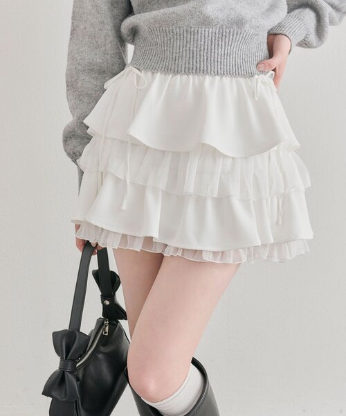 OLIVE des OLIVE（オリーブデオリーブ）の「エアリーラッフルティアードミニスカート（スカート・レディース・ホワイト/オフホワイト/ホワイト系その他/ブラック/チャコールグレー・FREE）」の3枚目の写真