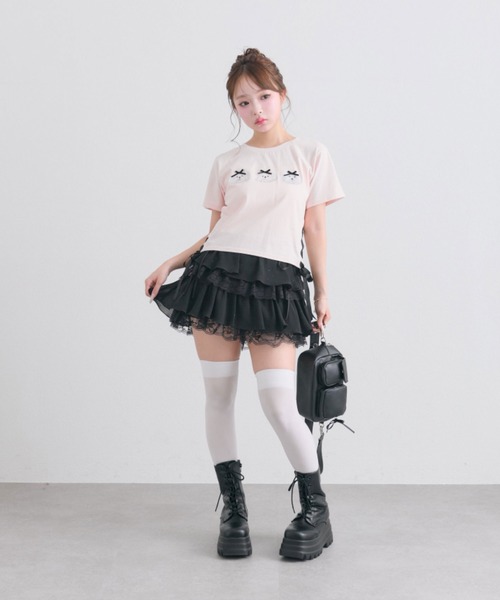 OLIVE des OLIVE(オリーブデオリーブ)の「エアリーラッフルティアードミニスカート(スカート・レディース・ブラック/チャコールグレー/オフホワイト/ホワイト系その他/ホワイト/ブラック系その他・FREE)」の12枚目の写真