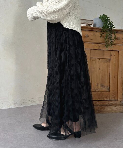 Thevon(ゼボン)の「ウェーブワッシャーシアースカート(スカート・レディース・アイボリー/ブラック/チャコールグレー・FREE)」の13枚目の写真