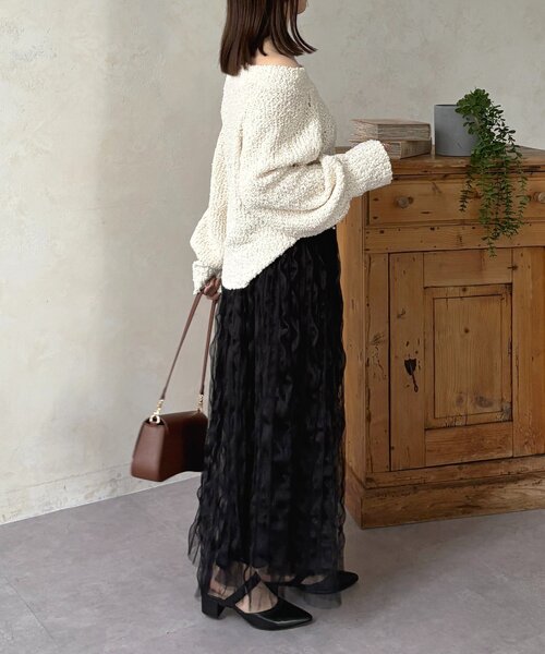 Thevon(ゼボン)の「ウェーブワッシャーシアースカート(スカート・レディース・アイボリー/ブラック/チャコールグレー・FREE)」の18枚目の写真