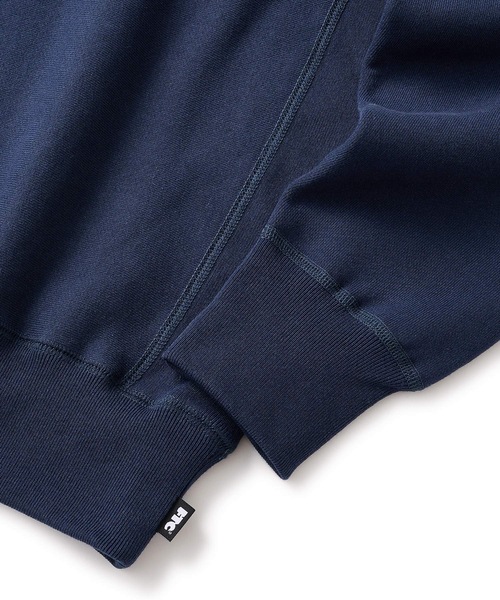 FTC（エフティーシー）の「HELMET CREW NECK（スウェット・メンズ・ネイビー/グレー/その他/ブラック・LARGE/MEDIUM/X-LARGE/SMALL）」の6枚目の写真