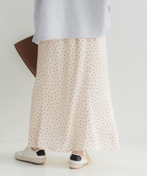 coca（coca）（コカ）の「サッカーサテンナロースカート（スカート・レディース・ブラック/アイボリー・L/S/M）」の13枚目の写真